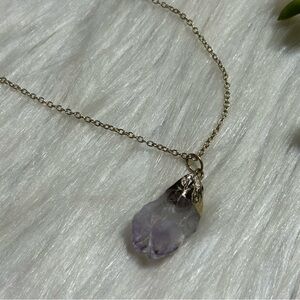 Amethyst pendant Gold tone Necklace